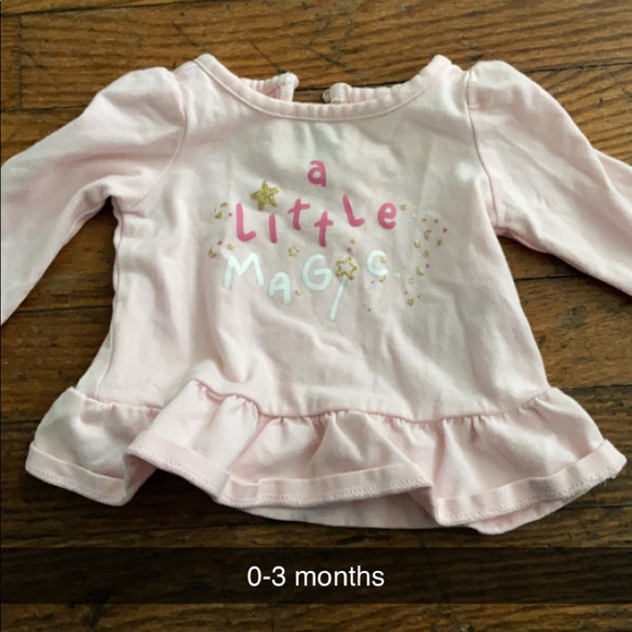 I’m selling baby clothes. Message me for prices - Picture 11 of 16